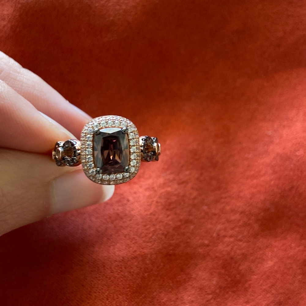 Rose gold ring